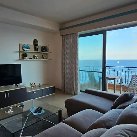 Seaview 3 Bedrooms In Balluta Beach Sliema Extérieur photo