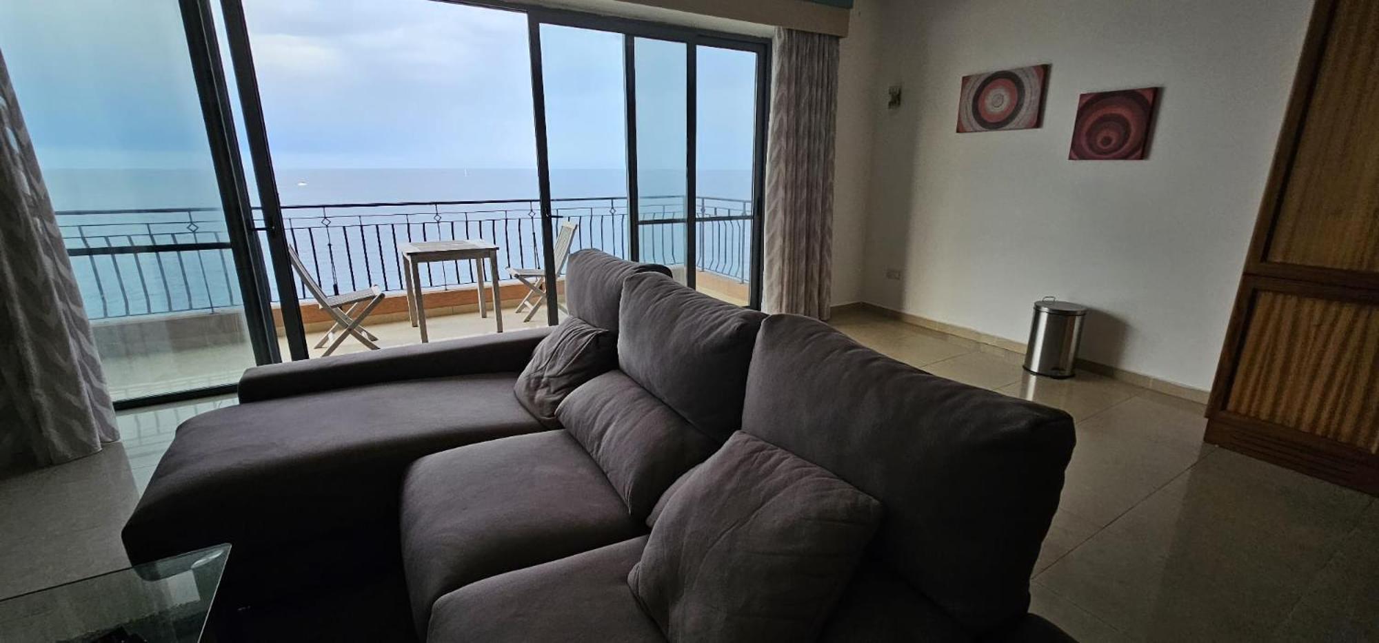 Seaview 3 Bedrooms In Balluta
