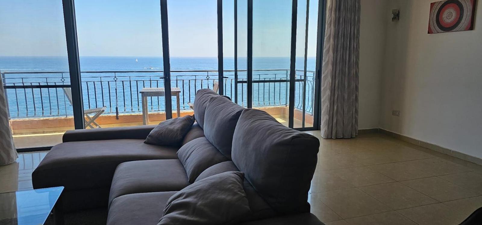 Seaview 3 Bedrooms In Balluta Apartamento Sliema