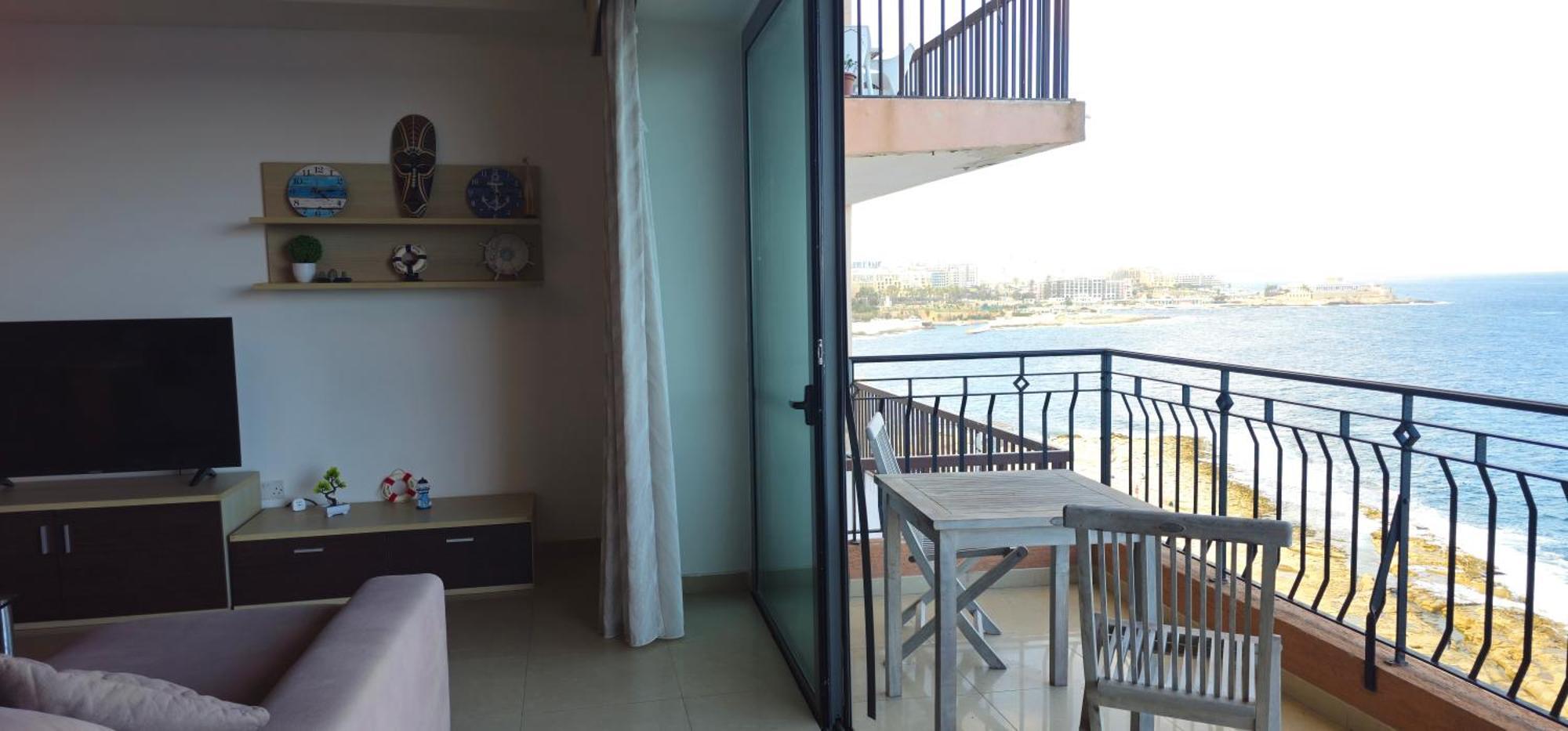 Seaview 3 Bedrooms In Balluta *