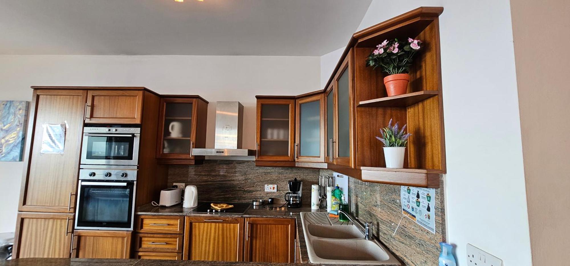 Seaview 3 Bedrooms In Balluta Apartamento *
