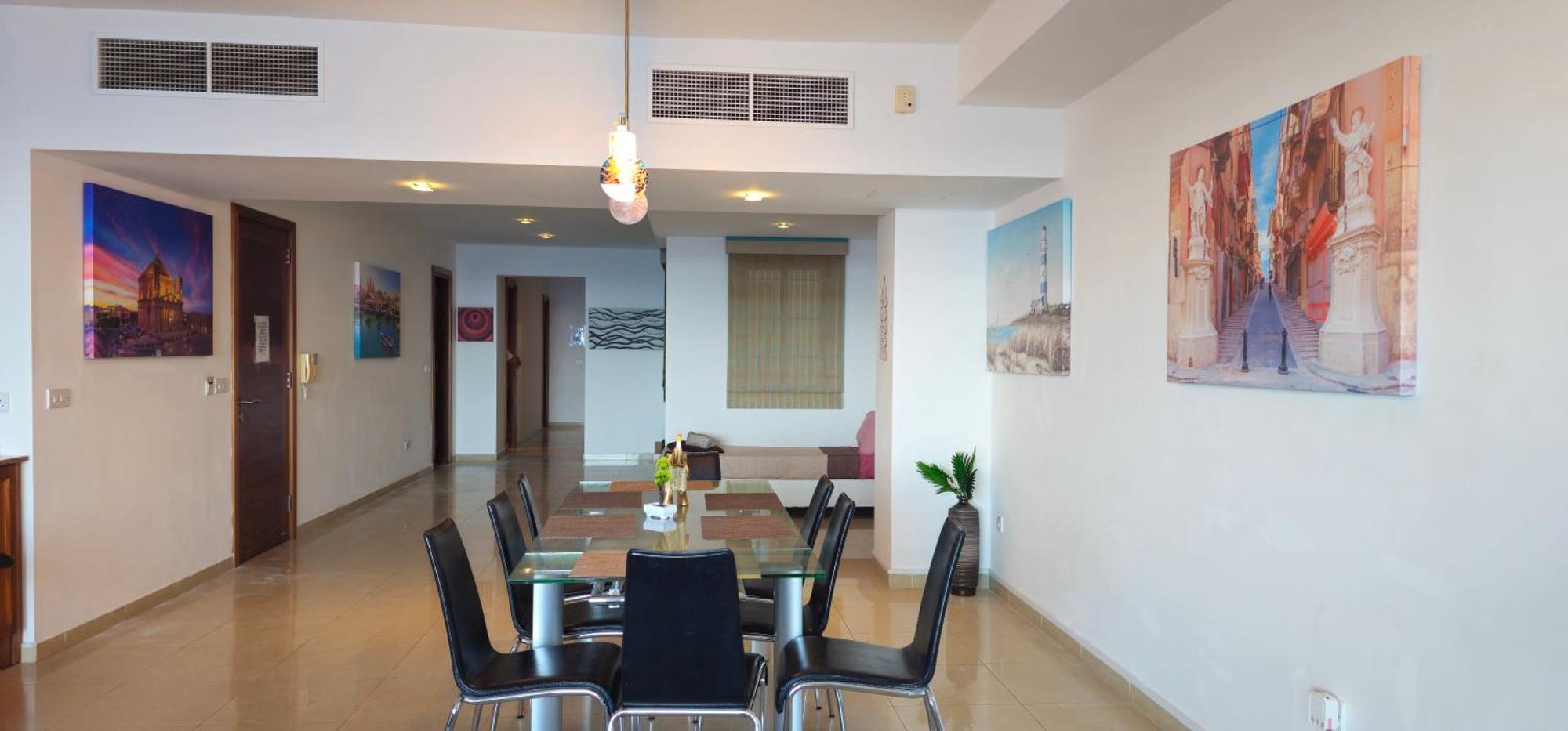 Seaview 3 Bedrooms In Balluta